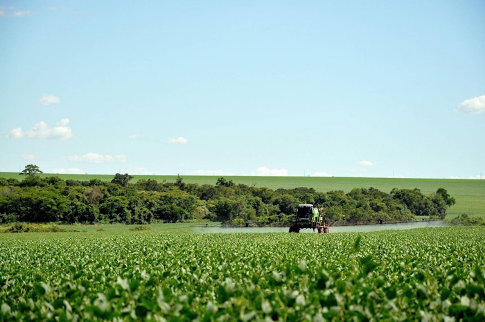 A questão do uso de agrotóxicos no Brasil