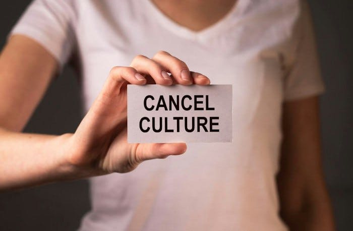 Impactos da cultura do cancelamento no Brasil
